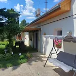 شقة Szazszorszep Vendeghaz Csongrád