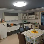 Százszorszép Apartamento *