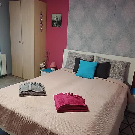 Apartament Szazszorszep Vendeghaz *