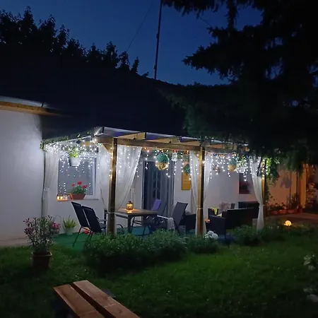 Szazszorszep Vendeghaz *