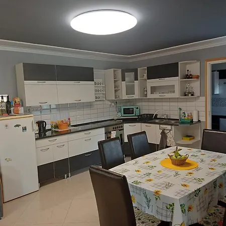 Szazszorszep Vendeghaz Apartament *
