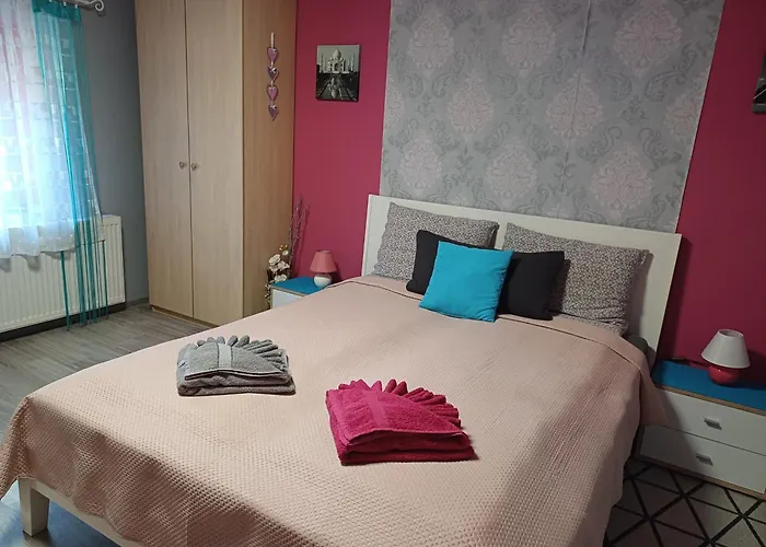 Apartment Szazszorszep Vendeghaz *